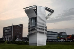 Вакуумная башня превращает смог в ювелирные изделия